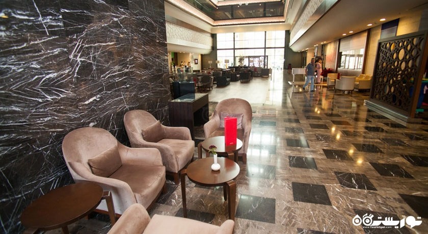 بار لابی هتل رامادا پلازا آنتالیا